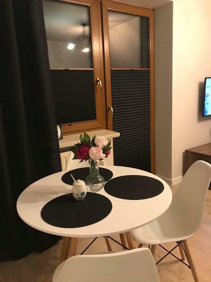Black Rose Apartament Targi 3 Km, F-Ry Vat Kielce Exterior photo